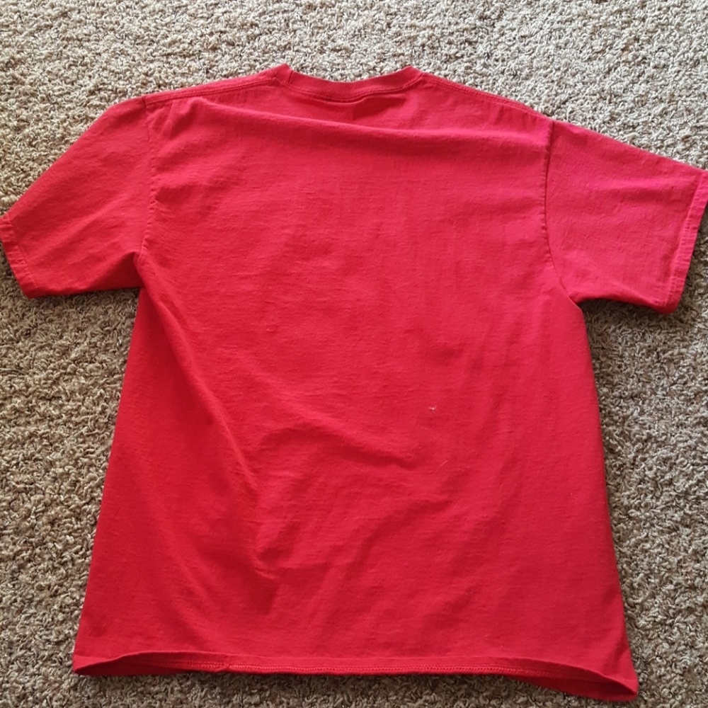 💕Basic tee like new Large - Picture 4 of 4